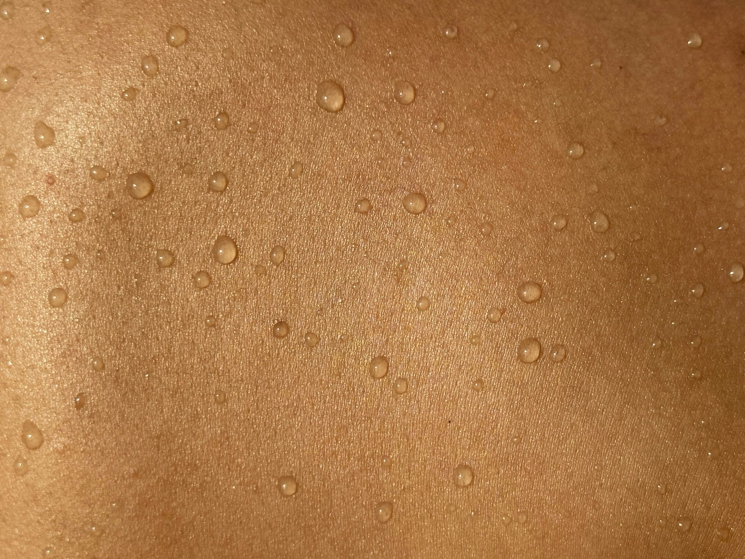 skin, water, hydrated, lembab